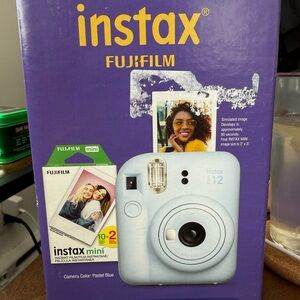 Fujifilm Instax Mini 12 bundle - Light Blue